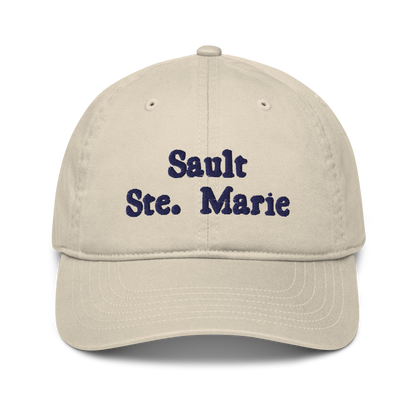 'Sault Ste. Marie' Classic Baseball Cap | White/Navy Embriodery