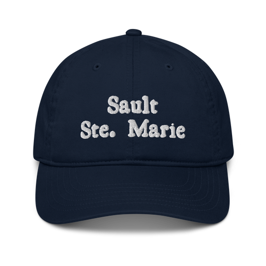 'Sault Ste. Marie' Classic Baseball Cap | White/Navy Embriodery