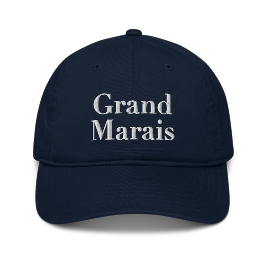 'Grand Marais' Classic Baseball Cap | White/Navy Embroidery