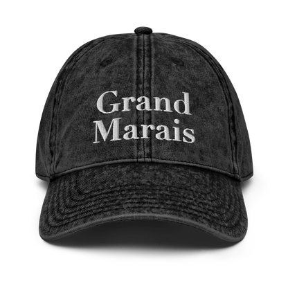 'Grand Marais' Vintage Baseball Cap | White/Black Embroidery