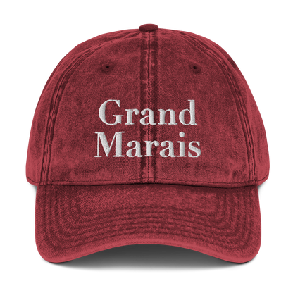 'Grand Marais' Vintage Baseball Cap | White/Black Embroidery